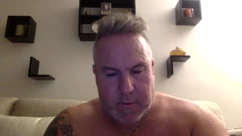 Snapshot of banana5289 chatting on January 2025 12:01:01 AM banana5289 online show from January 2025 12:01:01 AM