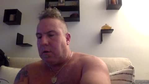 Snapshot of banana5289 chatting on January 2025 08:15:02 PM banana5289 online show from January 2025 08:15:02 PM
