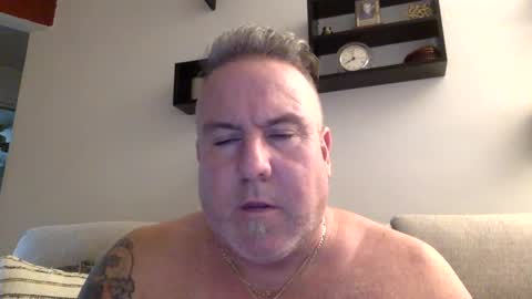 Snapshot of banana5289 chatting on February 2025 12:57:02 PM banana5289 online show from February 2025 12:57:02 PM