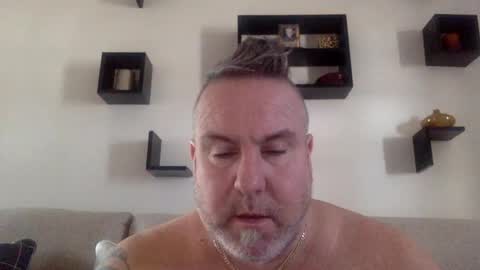 Snapshot of banana5289 chatting on March 2025 03:05:01 PM banana5289 online show from March 2025 03:05:01 PM