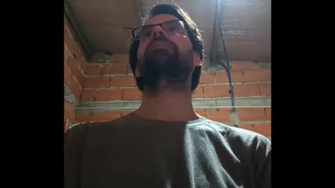 Ezequiel online show from October 2025 01:24:02 AM