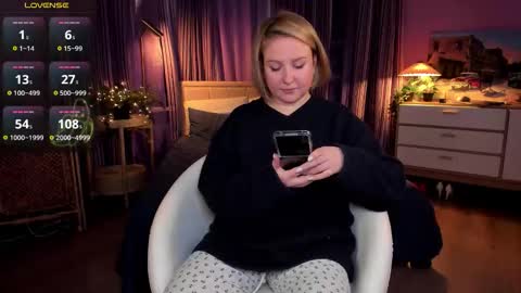 Allie online show from February 2026 12:01:02 PM