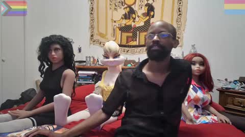 Snapshot of bandohusbando chatting on November 2025 04:12:01 AM Bando Husbando online show from November 2025 04:12:01 AM