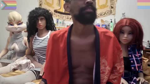 Bando Husbando online show from November 2025 04:23:02 AM