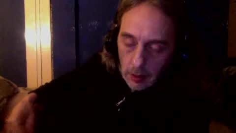 Snapshot of bangintoleather chatting on December 2024 03:08:02 AM bangintoleather online show from December 2024 03:08:02 AM