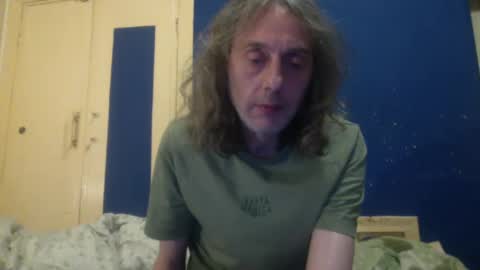 Snapshot of bangintoleather chatting on March 2025 03:08:01 AM bangintoleather online show from March 2025 03:08:01 AM