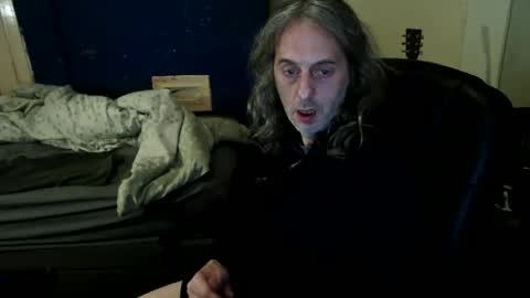 Snapshot of bangintoleather chatting on April 2026 02:09:02 AM bangintoleather online show from April 2026 02:09:02 AM