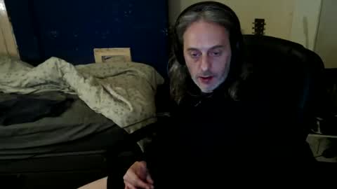 Snapshot of bangintoleather chatting on April 2026 02:18:01 AM bangintoleather online show from April 2026 02:18:01 AM