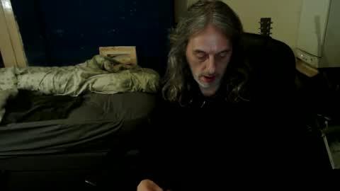 Snapshot of bangintoleather chatting on May 2026 02:31:01 AM bangintoleather online show from May 2026 02:31:01 AM