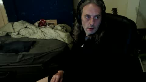 Snapshot of bangintoleather chatting on June 2026 01:18:01 AM bangintoleather online show from June 2026 01:18:01 AM