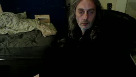 Snapshot of bangintoleather chatting on June 2026 02:03:01 AM bangintoleather online show from June 2026 02:03:01 AM