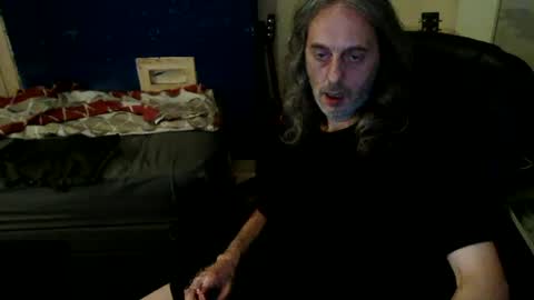 Snapshot of bangintoleather chatting on June 2026 02:02:01 AM bangintoleather online show from June 2026 02:02:01 AM