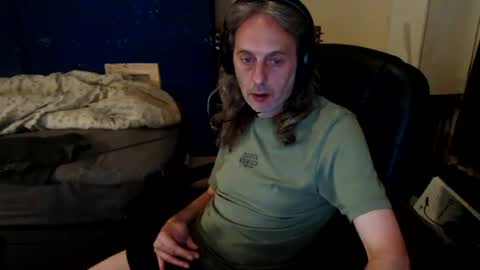 Snapshot of bangintoleather chatting on July 2026 01:58:33 AM bangintoleather online show from July 2026 01:58:33 AM