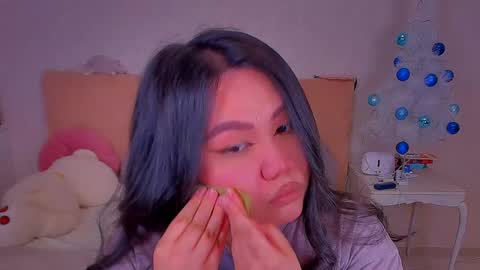 Snapshot of barbara_bb chatting on December 2024 01:06:02 AM Barbie Kim online show from December 2024 01:06:02 AM