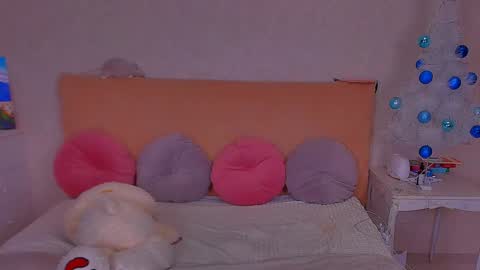 Snapshot of barbara_bb chatting on December 2024 04:56:02 AM Barbie Kim online show from December 2024 04:56:02 AM