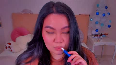 Snapshot of barbara_bb chatting on December 2024 11:34:02 PM Barbie Kim online show from December 2024 11:34:02 PM