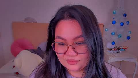 Snapshot of barbara_bb chatting on December 2024 05:02:01 AM Barbie Kim online show from December 2024 05:02:01 AM