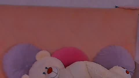 Snapshot of barbara_bb chatting on December 2024 01:53:01 AM Barbie Kim online show from December 2024 01:53:01 AM