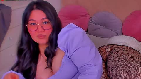 Snapshot of barbara_bb chatting on December 2024 10:51:01 PM Barbie Kim online show from December 2024 10:51:01 PM