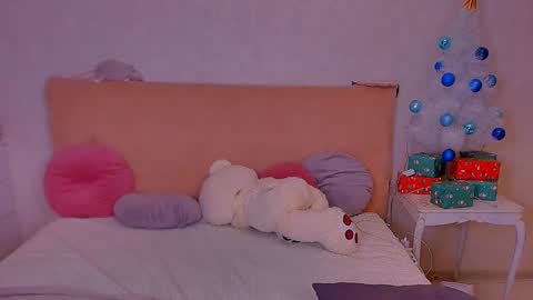 Snapshot of barbara_bb chatting on December 2024 01:29:02 AM Barbie Kim online show from December 2024 01:29:02 AM