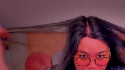 Snapshot of barbara_bb chatting on January 2025 09:04:02 AM Barbie Kim online show from January 2025 09:04:02 AM