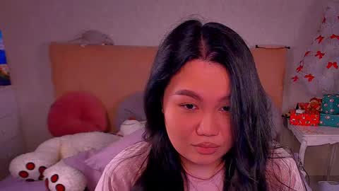 Snapshot of barbara_bb chatting on January 2025 10:43:02 PM Barbie Kim online show from January 2025 10:43:02 PM