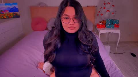 Snapshot of barbara_bb chatting on January 2025 02:30:01 AM Barbie Kim online show from January 2025 02:30:01 AM