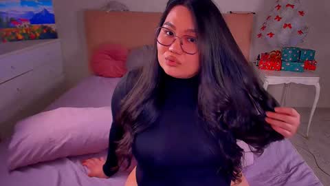 Snapshot of barbara_bb chatting on January 2025 04:04:01 AM Barbie Kim online show from January 2025 04:04:01 AM