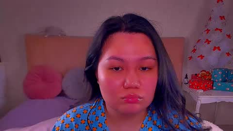 Snapshot of barbara_bb chatting on January 2025 06:33:01 AM Barbie Kim online show from January 2025 06:33:01 AM