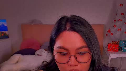 Snapshot of barbara_bb chatting on January 2025 03:02:01 PM Barbie Kim online show from January 2025 03:02:01 PM