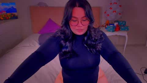 Snapshot of barbara_bb chatting on February 2025 02:47:02 AM Barbie Kim online show from February 2025 02:47:02 AM