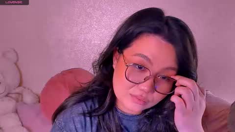 Snapshot of barbara_bb chatting on September 2025 12:04:02 PM Barbie Kim online show from September 2025 12:04:02 PM