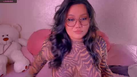 Snapshot of barbara_bb chatting on September 2025 07:36:02 PM Barbie Kim online show from September 2025 07:36:02 PM