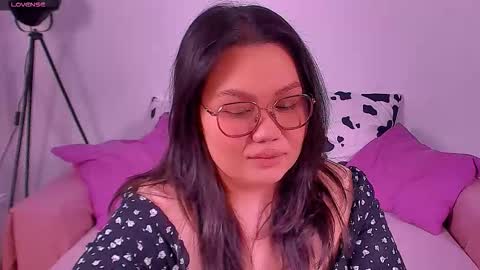 Snapshot of barbara_bb chatting on October 2025 09:16:01 PM Barbie Kim online show from October 2025 09:16:01 PM