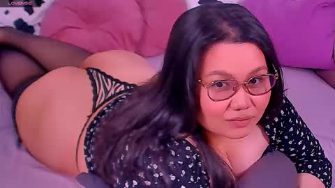 Snapshot of barbara_bb chatting on October 2025 06:21:01 PM Barbie Kim online show from October 2025 06:21:01 PM