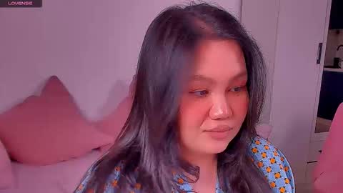 Snapshot of barbara_bb chatting on November 2025 08:54:02 PM Barbie Kim online show from November 2025 08:54:02 PM