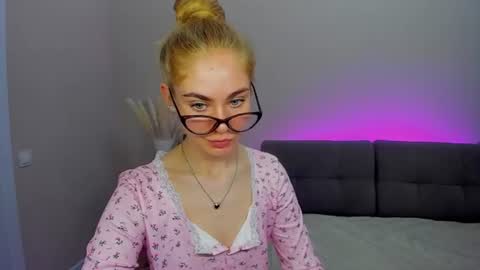 Snapshot of barbarachic chatting on August 2026 08:50:01 AM BarbaraChic online show from August 2026 08:50:01 AM