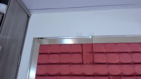 Barbara  online show from January 2025 03:15:02 PM