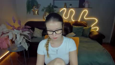 Snapshot of barbaramiles chatting on December 2024 02:00:02 PM Barbara online show from December 2024 02:00:02 PM