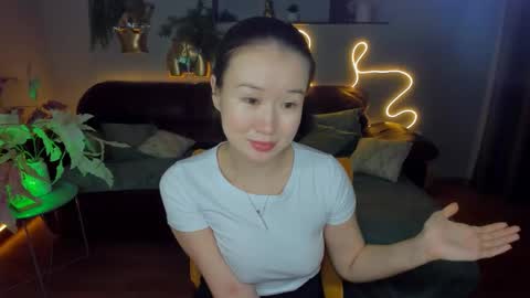Snapshot of barbaramiles chatting on December 2024 02:09:01 PM Barbara online show from December 2024 02:09:01 PM