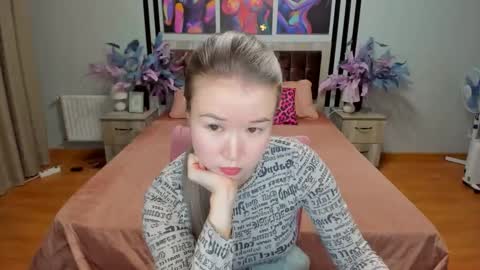 Snapshot of barbaramiles chatting on December 2024 01:51:02 PM Barbara online show from December 2024 01:51:02 PM
