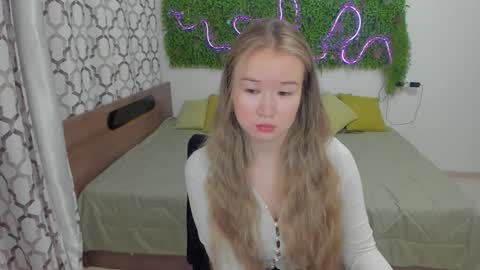 Snapshot of barbaramiles chatting on January 2025 11:26:02 AM Barbara online show from January 2025 11:26:02 AM