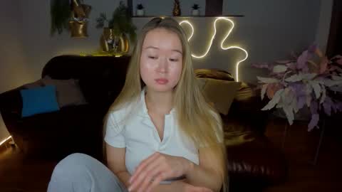 Snapshot of barbaramiles chatting on September 2025 10:04:02 AM Barbara online show from September 2025 10:04:02 AM