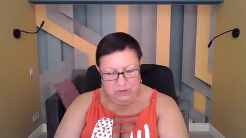 barbaraturners online show from September 2025 06:46:01 PM