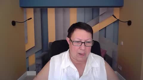 barbaraturners online show from November 2025 12:44:01 AM