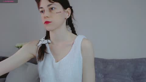 Snapshot of barbarian_girl chatting on January 2025 12:37:01 PM Amina online show from January 2025 12:37:01 PM