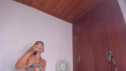 Snapshot of barbie_ds chatting on October 2025 11:52:02 AM barbie_ds online show from October 2025 11:52:02 AM