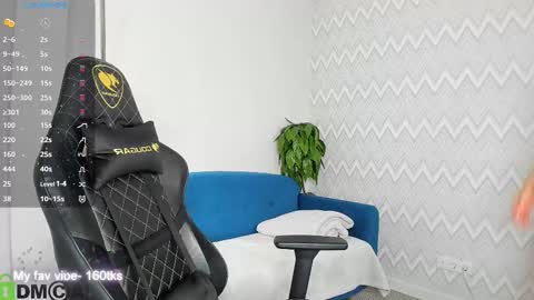 Snapshot of barbie_lis chatting on September 2025 12:16:01 AM LisGTM2 Mon-Thu Sat 0100am-0700am online show from September 2025 12:16:01 AM