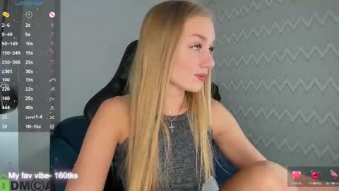 Snapshot of barbie_lis chatting on October 2025 12:19:01 AM LisGTM2 Mon-Thu Sat 0100am-0700am online show from October 2025 12:19:01 AM