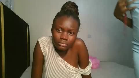 queen online show from September 2025 01:09:02 AM